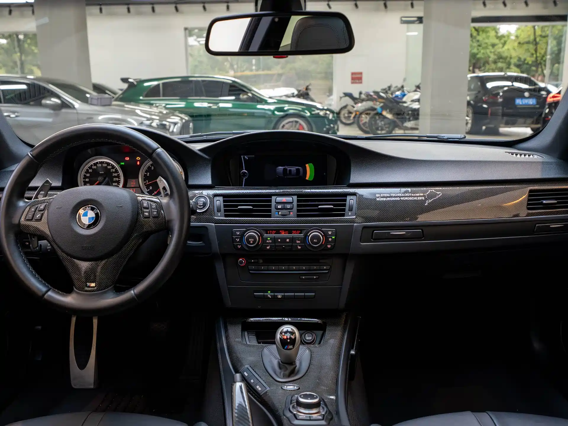 Фото 8 - BMW M3