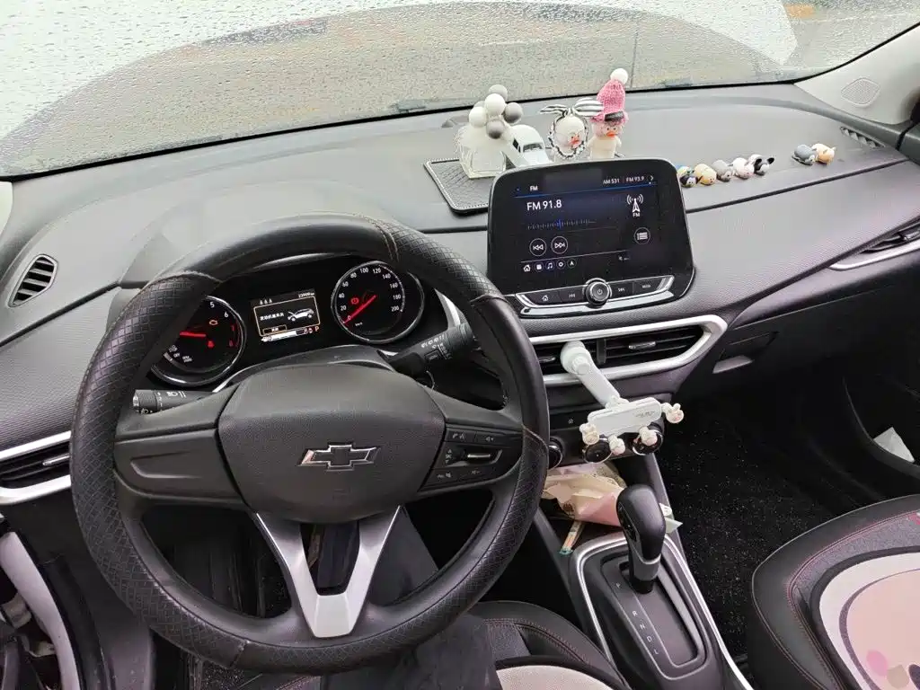 Chevrolet Trax 2020 2019 Redline 325T Auto Fun Edition China VI