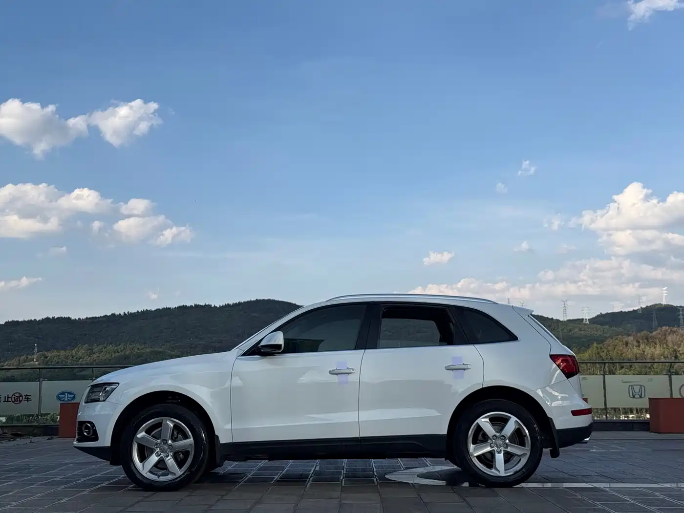 Audi Q5 2016 40 TFSI Progressive Model фото 10