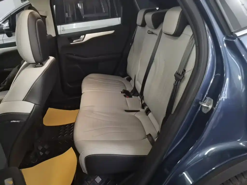 Ford Escape 2025 2024 Model EcoBoost 245 2WD Premium Edition