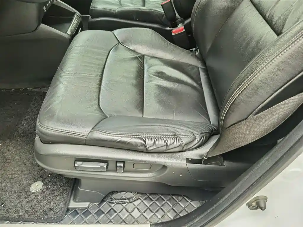 Honda Odyssey 2015 2.4L Smart Edition фото 20