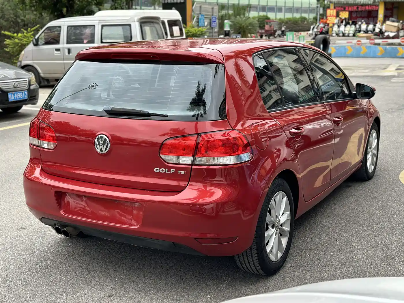 Volkswagen Golf 2010 1.4TSI Auto Comfort фото 6