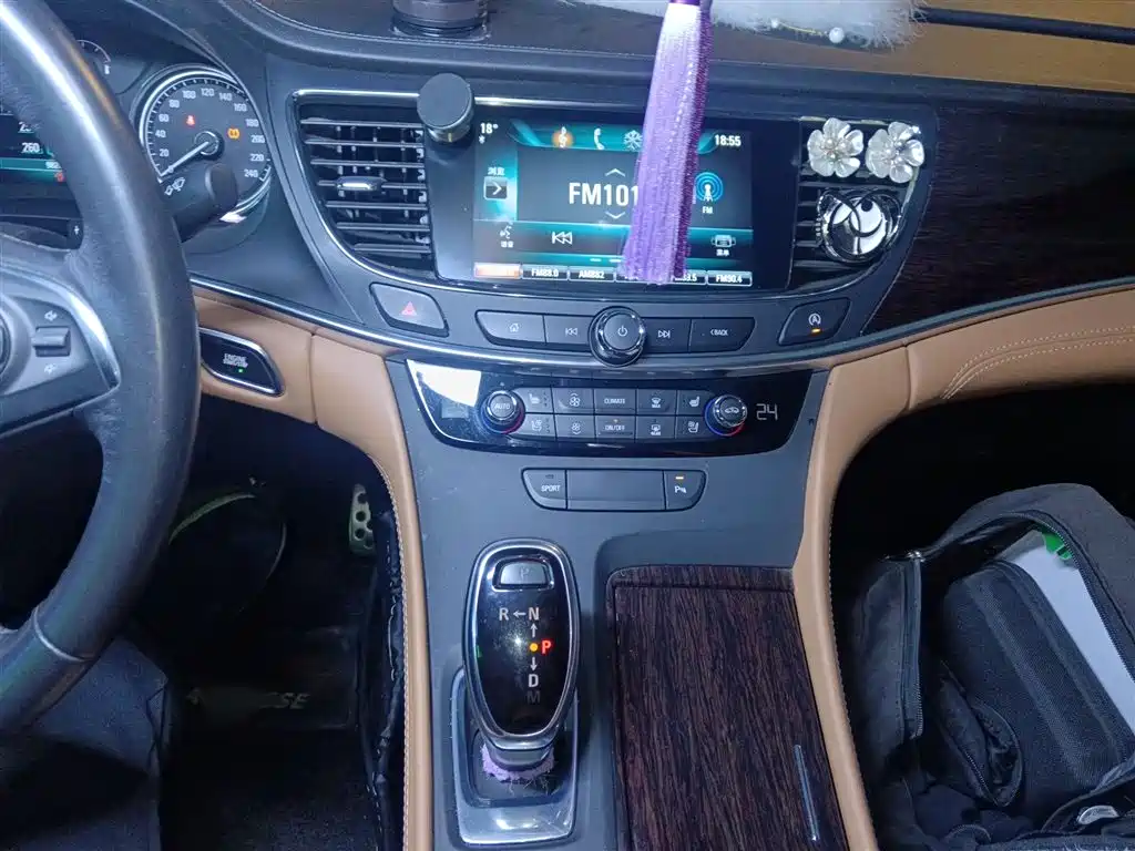 Buick LaCrosse 2016 20T Elite Type фото 6