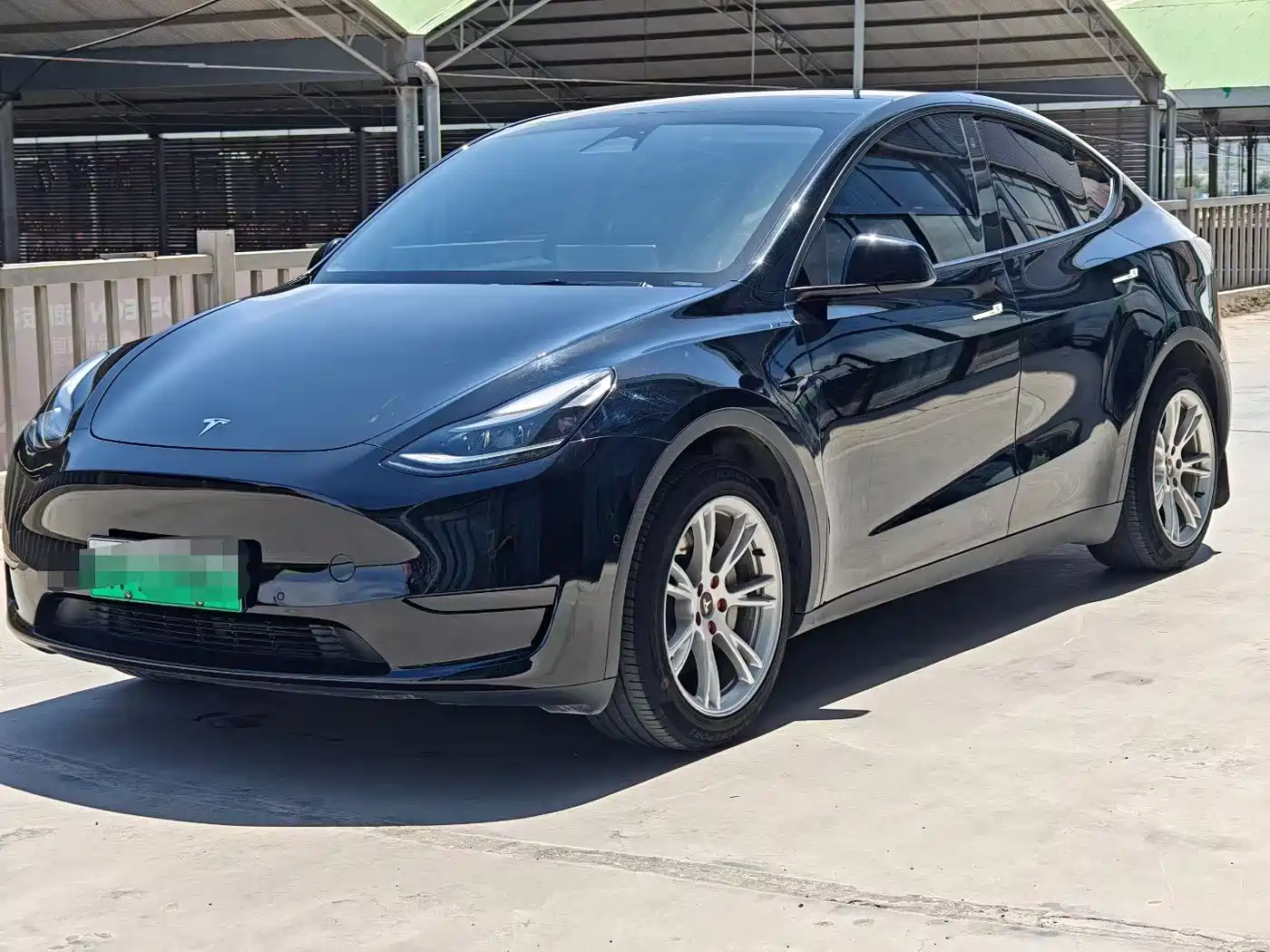 Tesla Model Y 2022 Rear-Wheel Drive Version