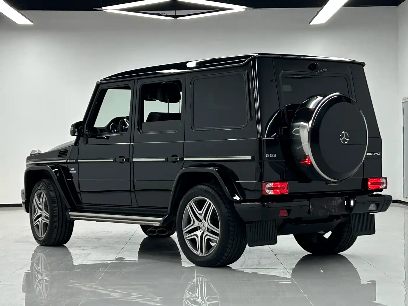 Mercedes-Benz G-Class AMG 2015 AMG G 63 Off-Road Limited Edition фото 4