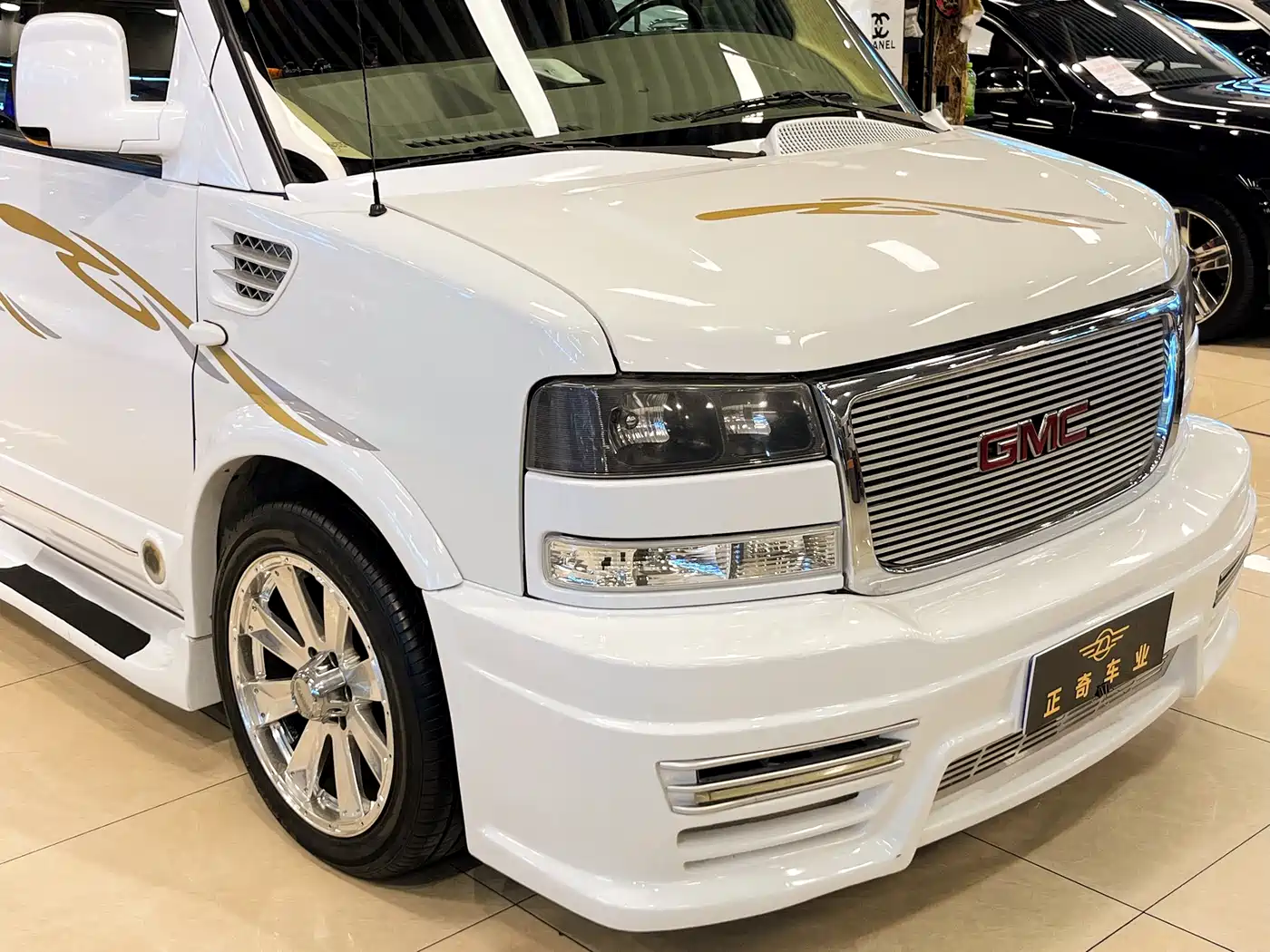 GMC Savana 2014 2015 5.3L G660S 4WD Elegance Edition