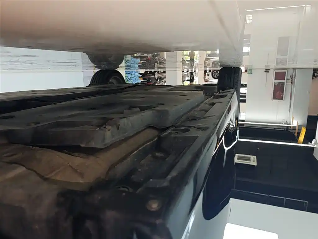 Toyota Camry 2018 2.0G Luxury Edition фото 21