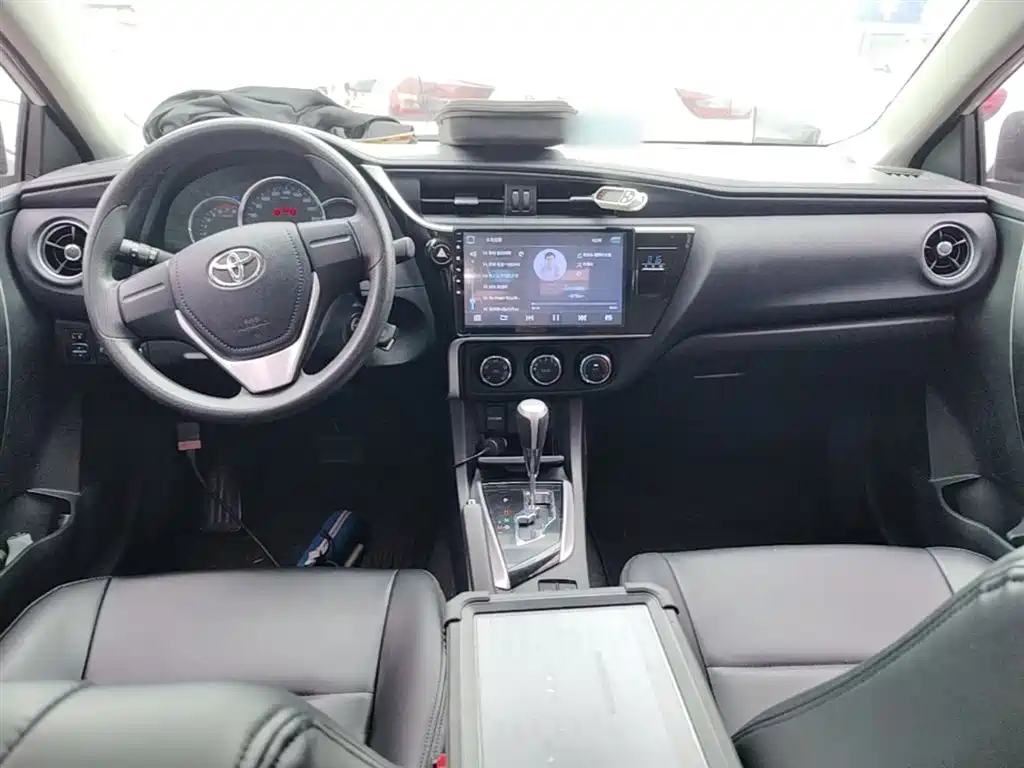 Toyota Corolla 2017 Facelift 1.2T S-CVT GL фото 10