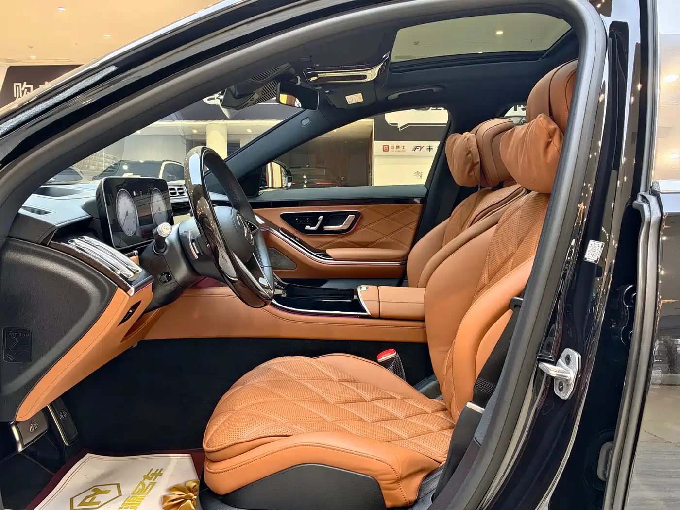 MERCEDES-BENZ MAYBACH S-CLASS