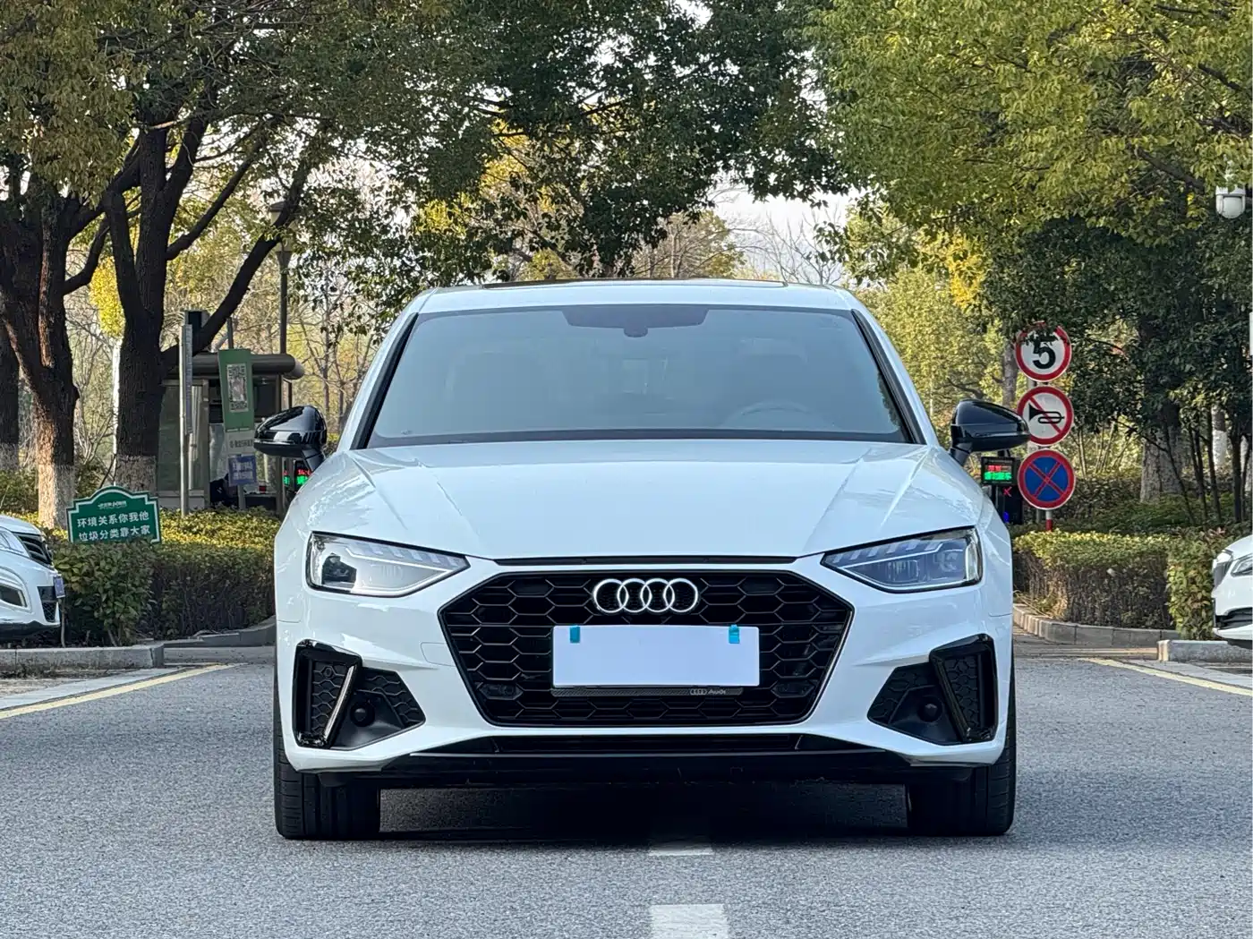 Audi A4L 2024 40 TFSI Luxury Dynamic фото 2