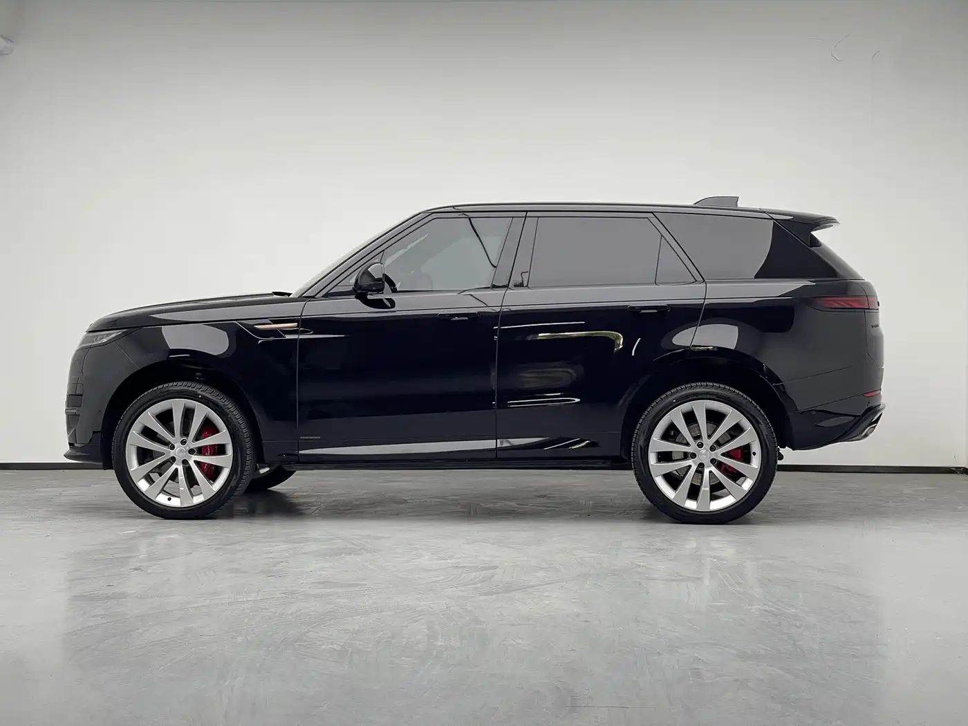 Land Rover Range Rover Sport 2024 400PS Exemplary Edition фото 19
