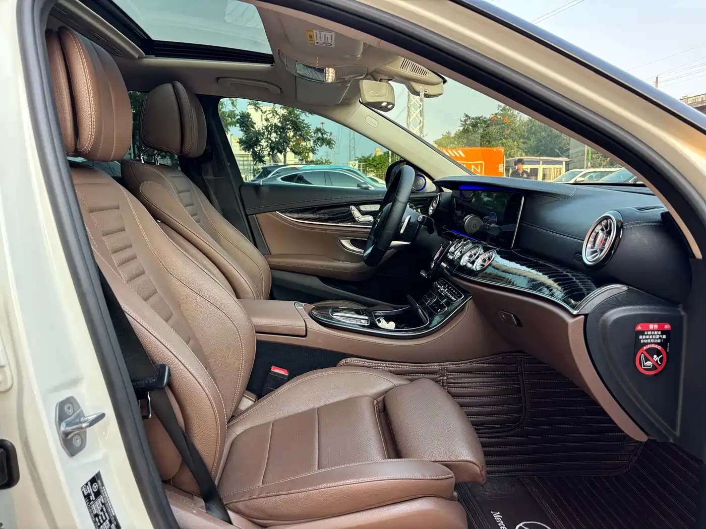 Mercedes-Benz E-Class 2019 E 200 L Sport 4MATIC фото 11