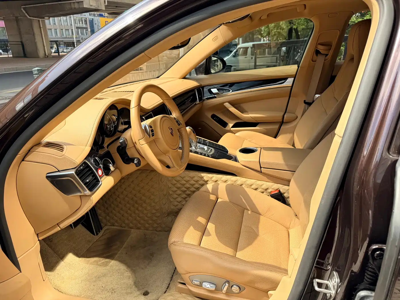 Porsche Panamera 2014 Panamera 4 3.0T фото 7