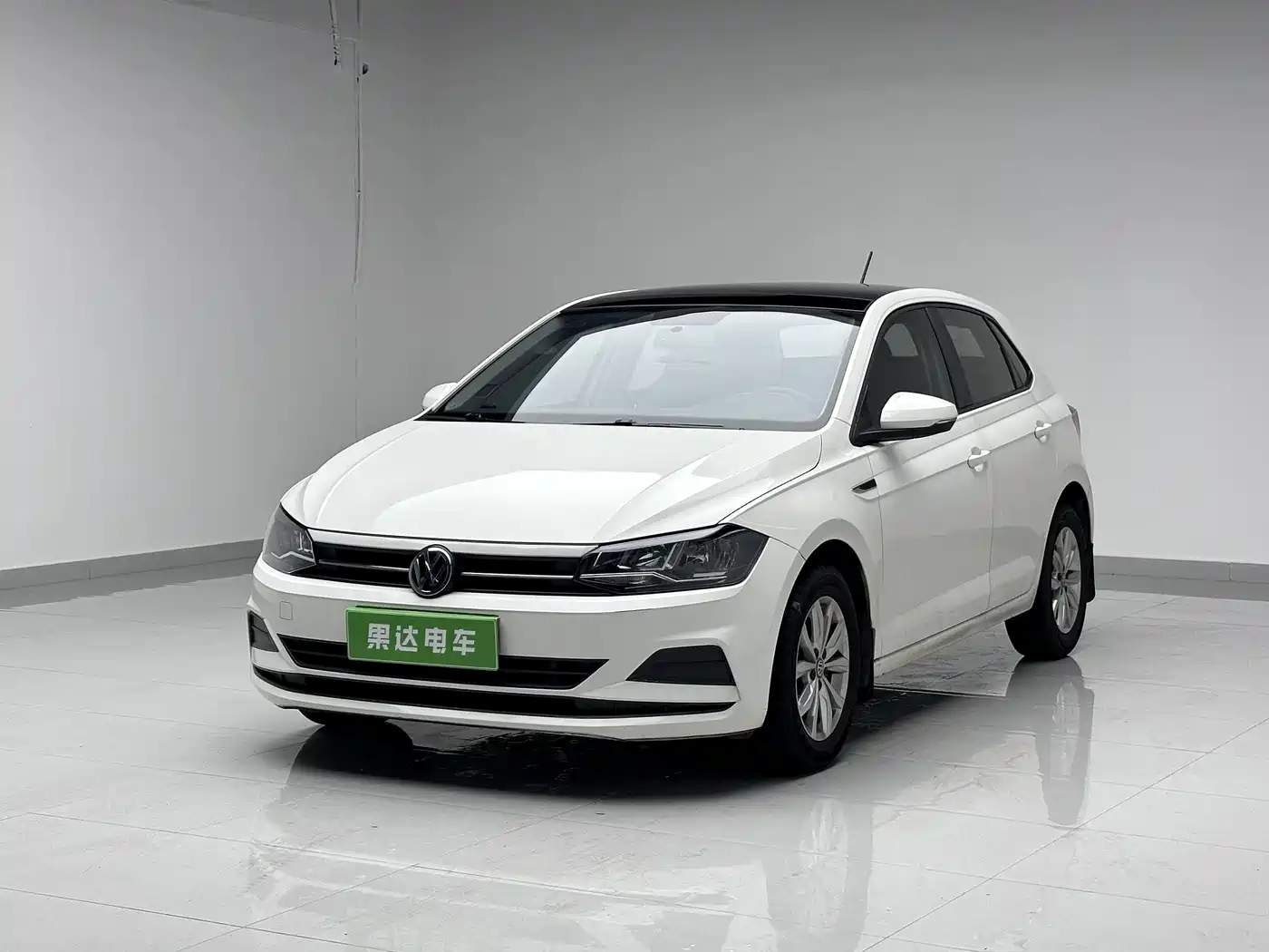 Volkswagen Polo 2019 Plus 1.5L Automatic Colorful Tech Edition