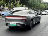Фото 9 - XPeng P7
