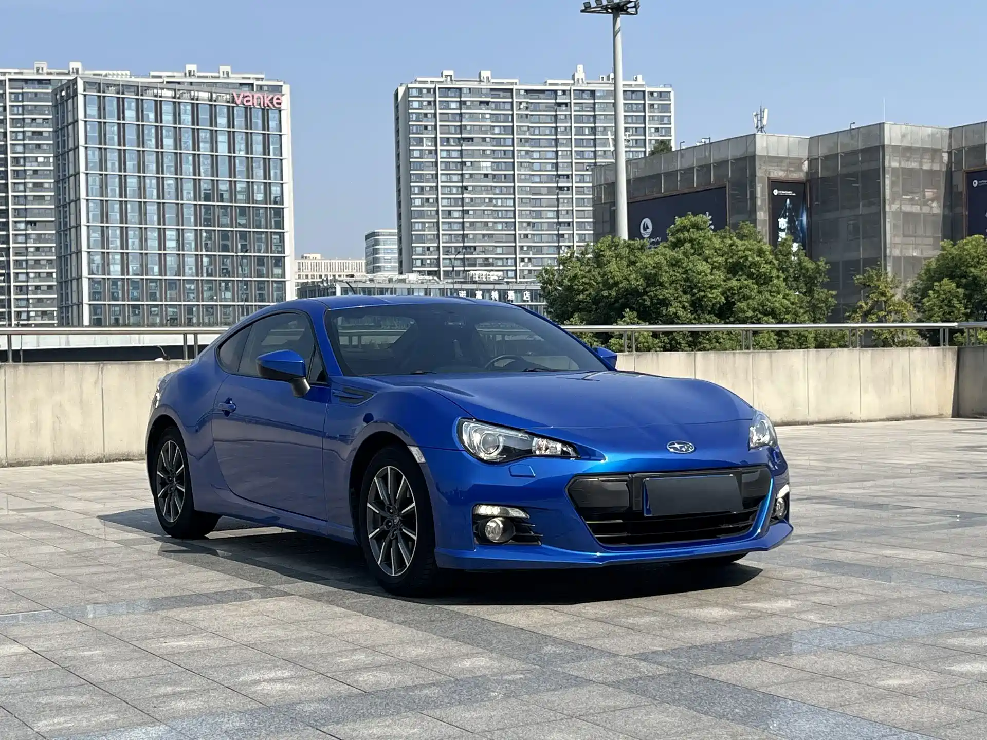 صورة 3 - Subaru BRZ