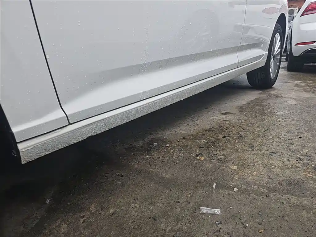 Volkswagen Lavida 2021 1.5L Auto Comfort Edition фото 22