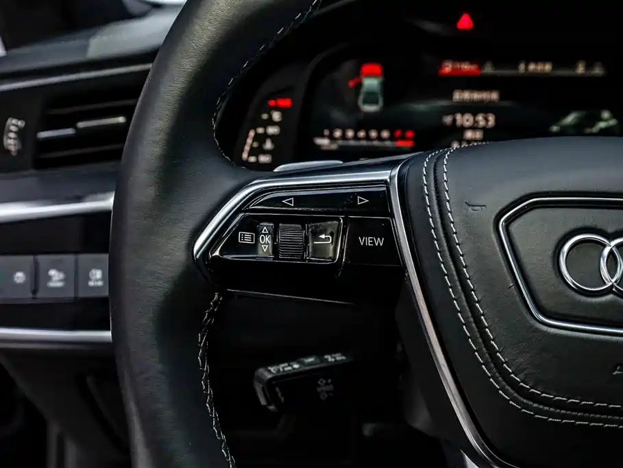 Audi A7L 2024 45 TFSI quattro Black Warrior Edition фото 27
