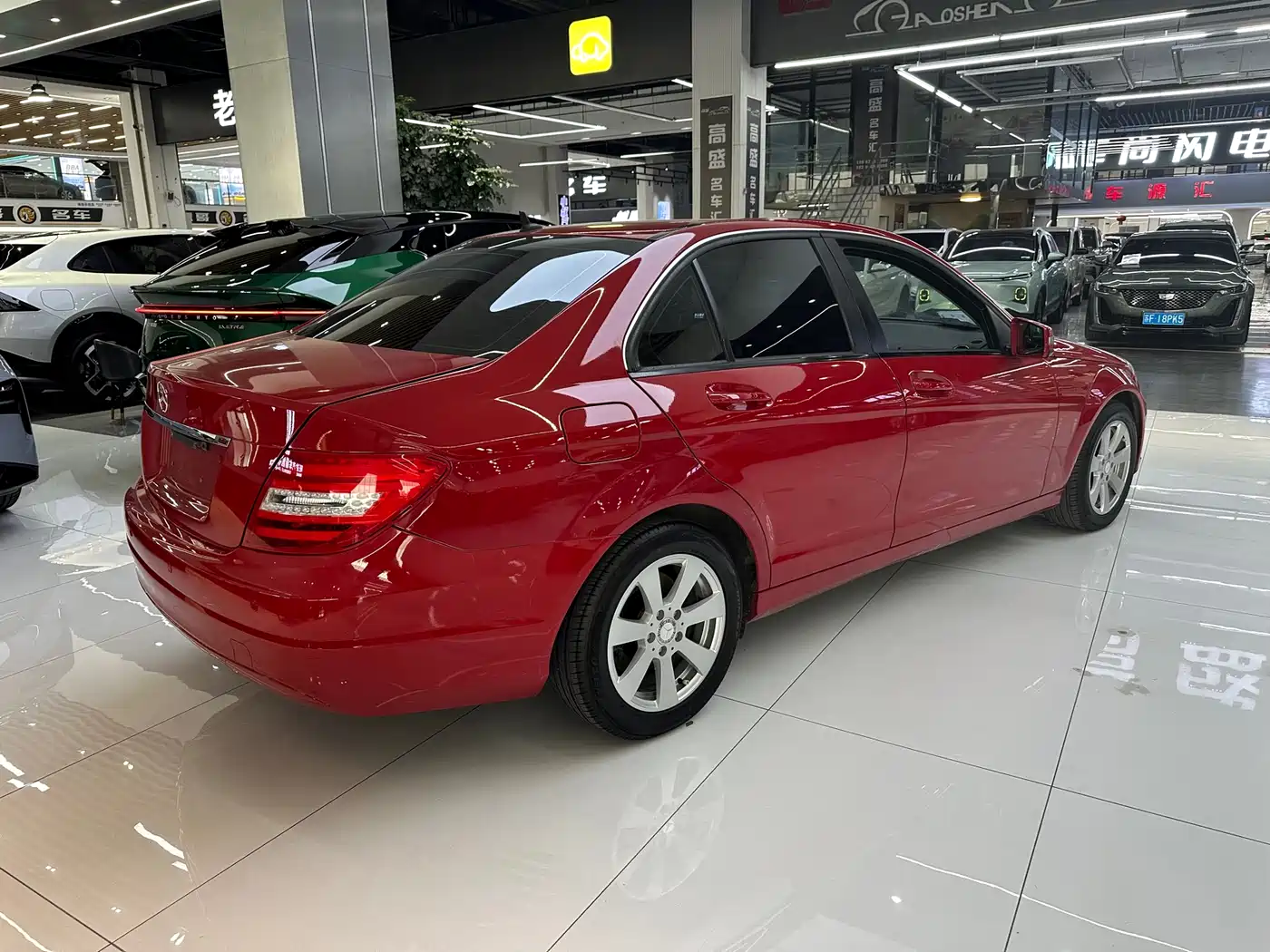 Mercedes-Benz C-Class 2013 C 180 Classic Grand Edition фото 18