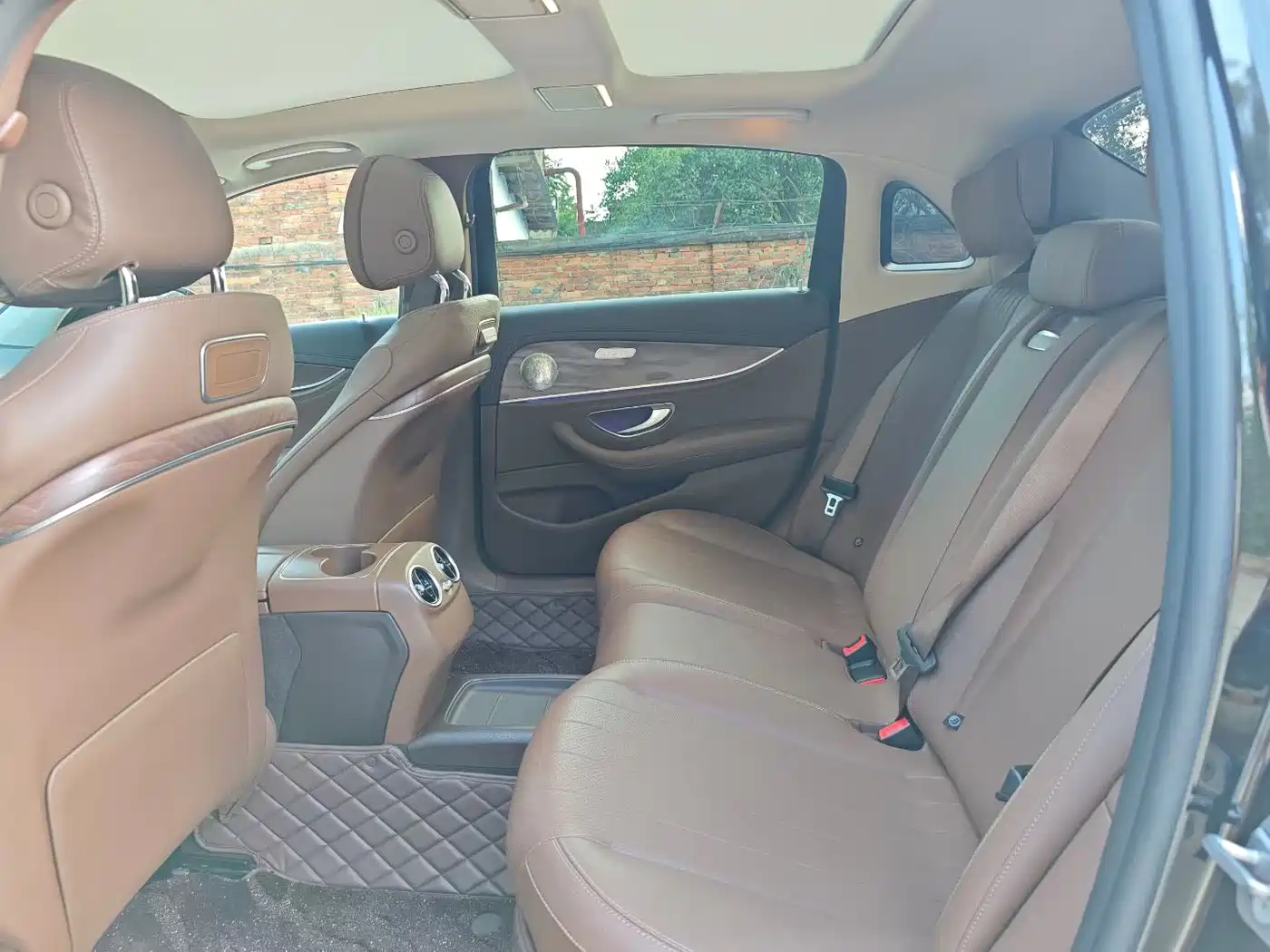 Mercedes-Benz E-Class 2020 E 300 L Fashion фото 5