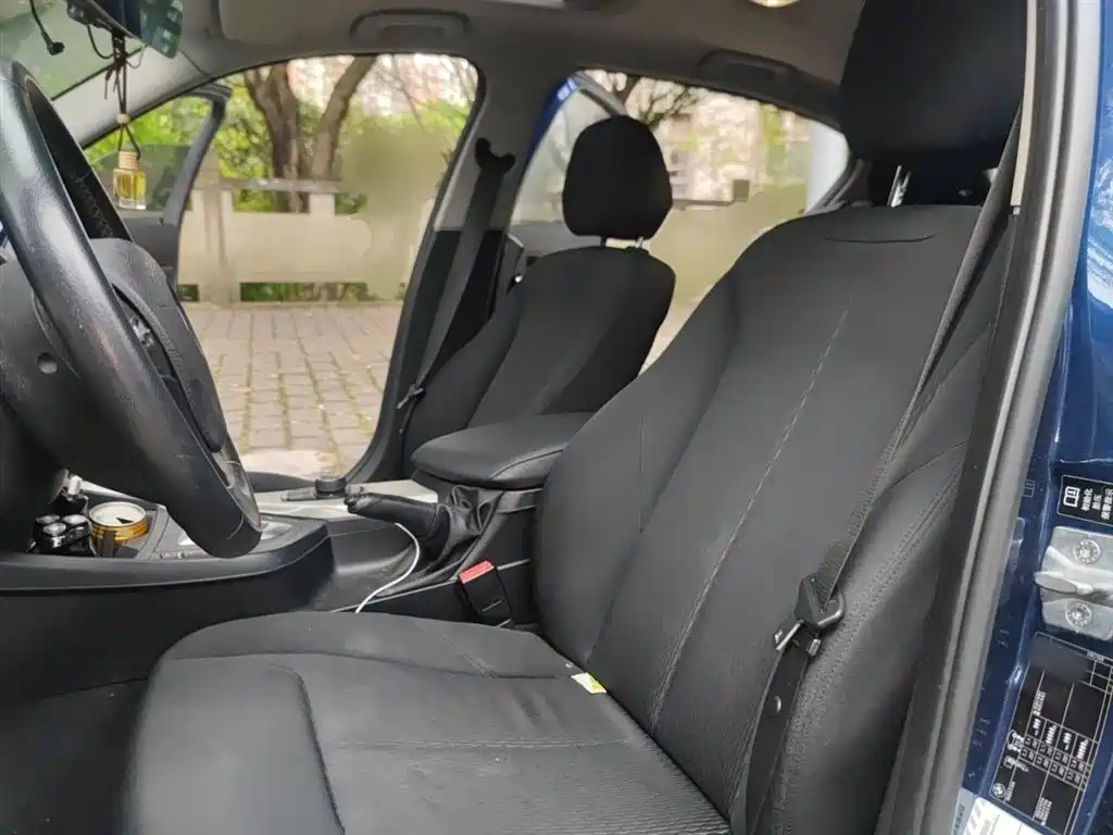BMW 1 Series (Import) 2013 Facelift 116i Leading Model фото 8