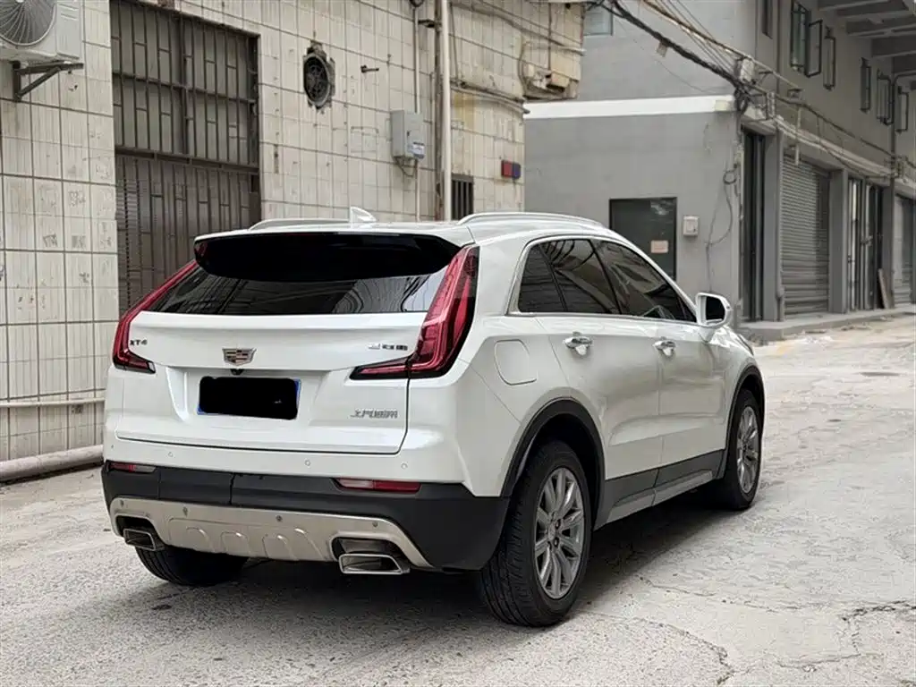 Cadillac XT4 2020 Facelift 28T 2WD Leading фото 13