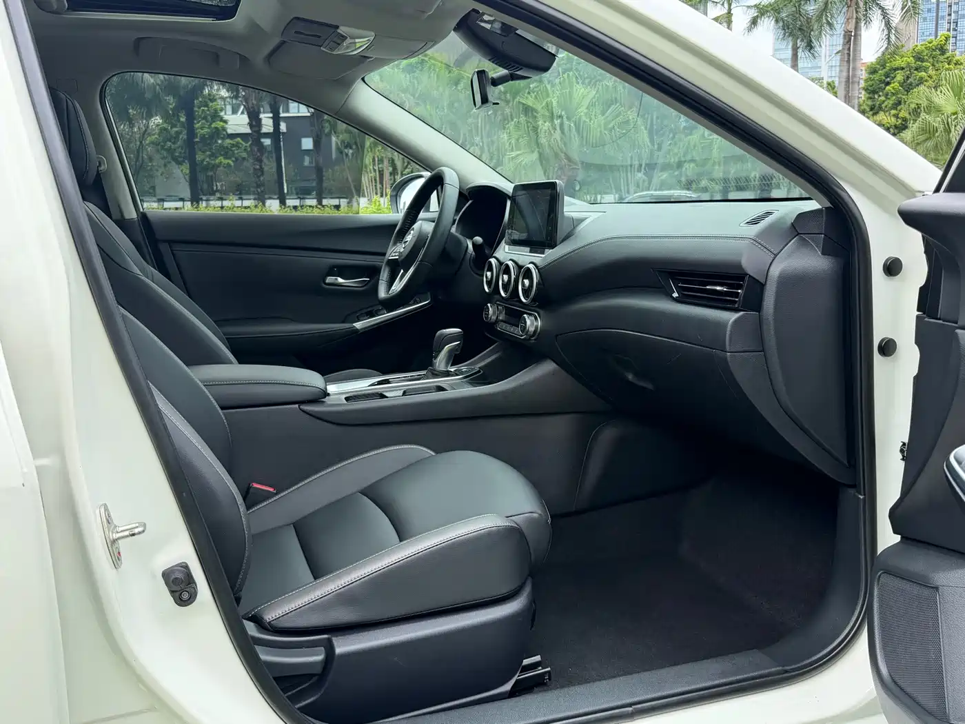 Nissan SYLPHY, миниатюра 10