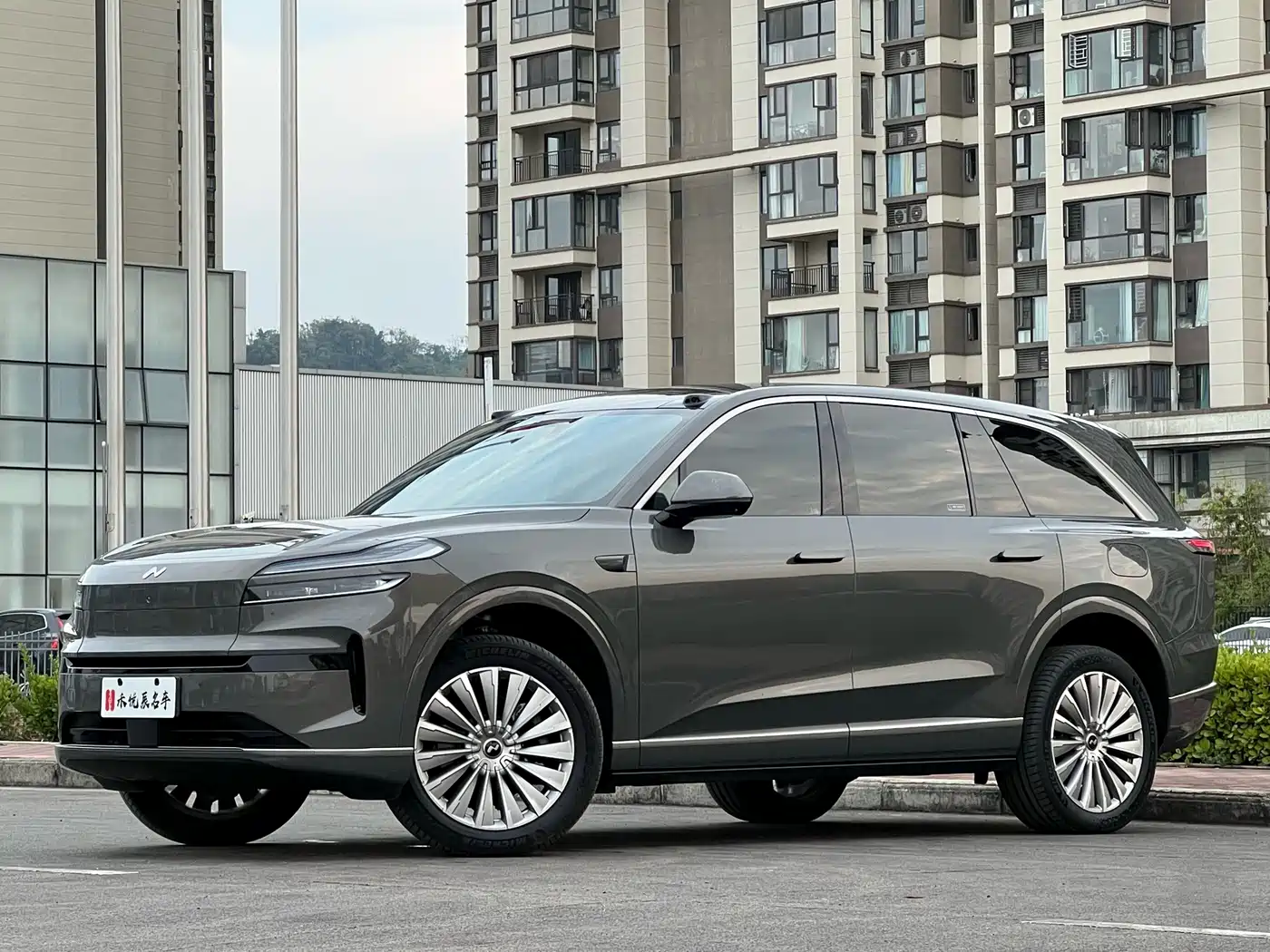 Ledao L90 2025 2025 AWD Base Model
