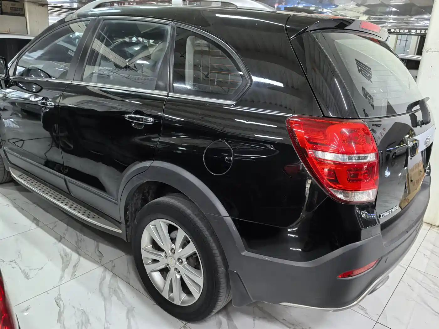 Chevrolet Captiva 2017 2.4L 4WD Flagship Edition 7-Seater фото 4