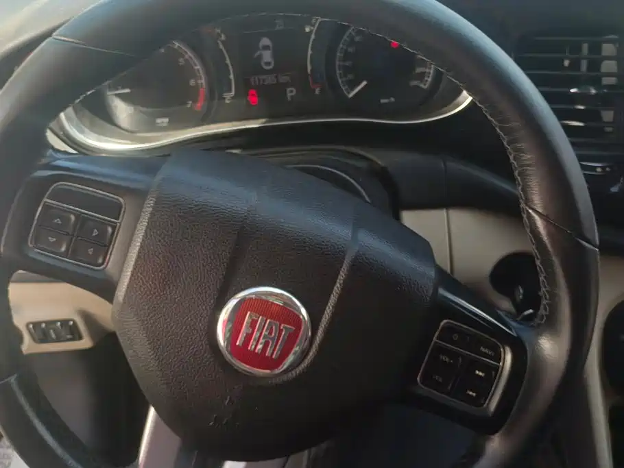 Fiat Viaggio 2014 2012 1.4T Auto Comfort Edition