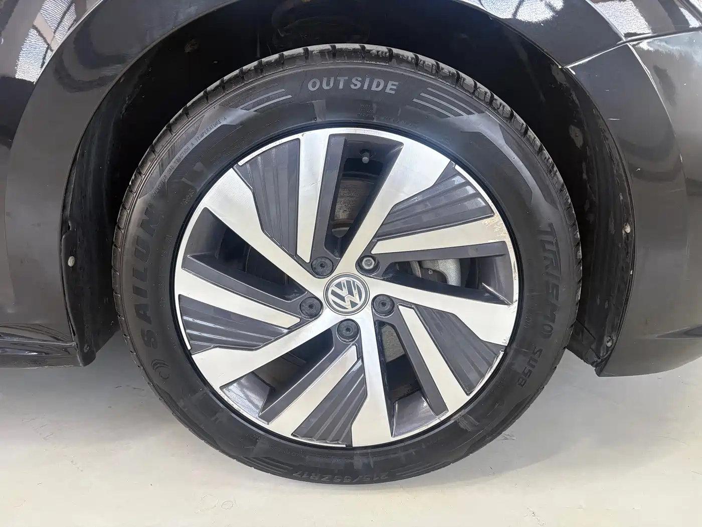Volkswagen Passat New Energy 2020 430PHEV Hybrid Luxury (China VI) фото 4