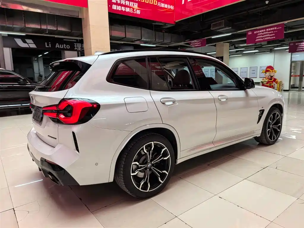 BMW X3 2023 xDrive30i Leading M Night Package фото 3