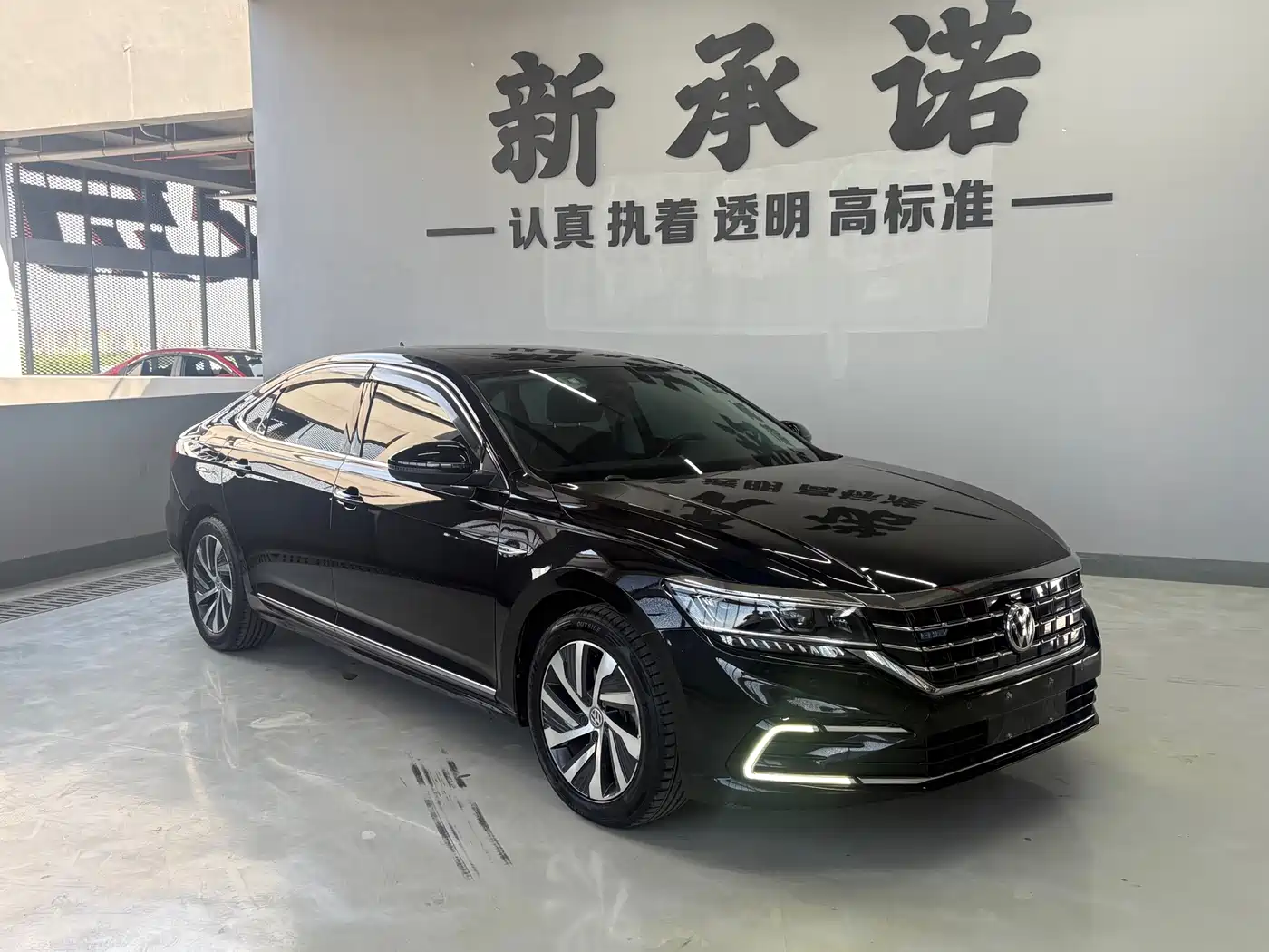 Volkswagen Passat New Energy 2020 430PHEV Hybrid Luxury (China VI) фото 3
