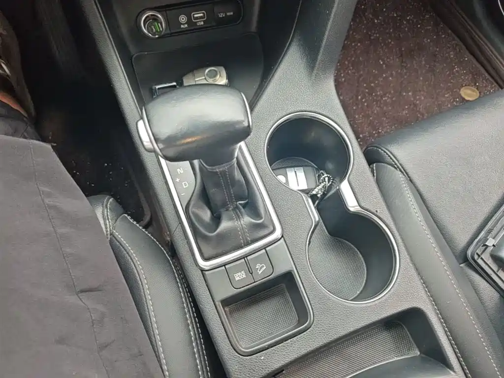 KIA KX5