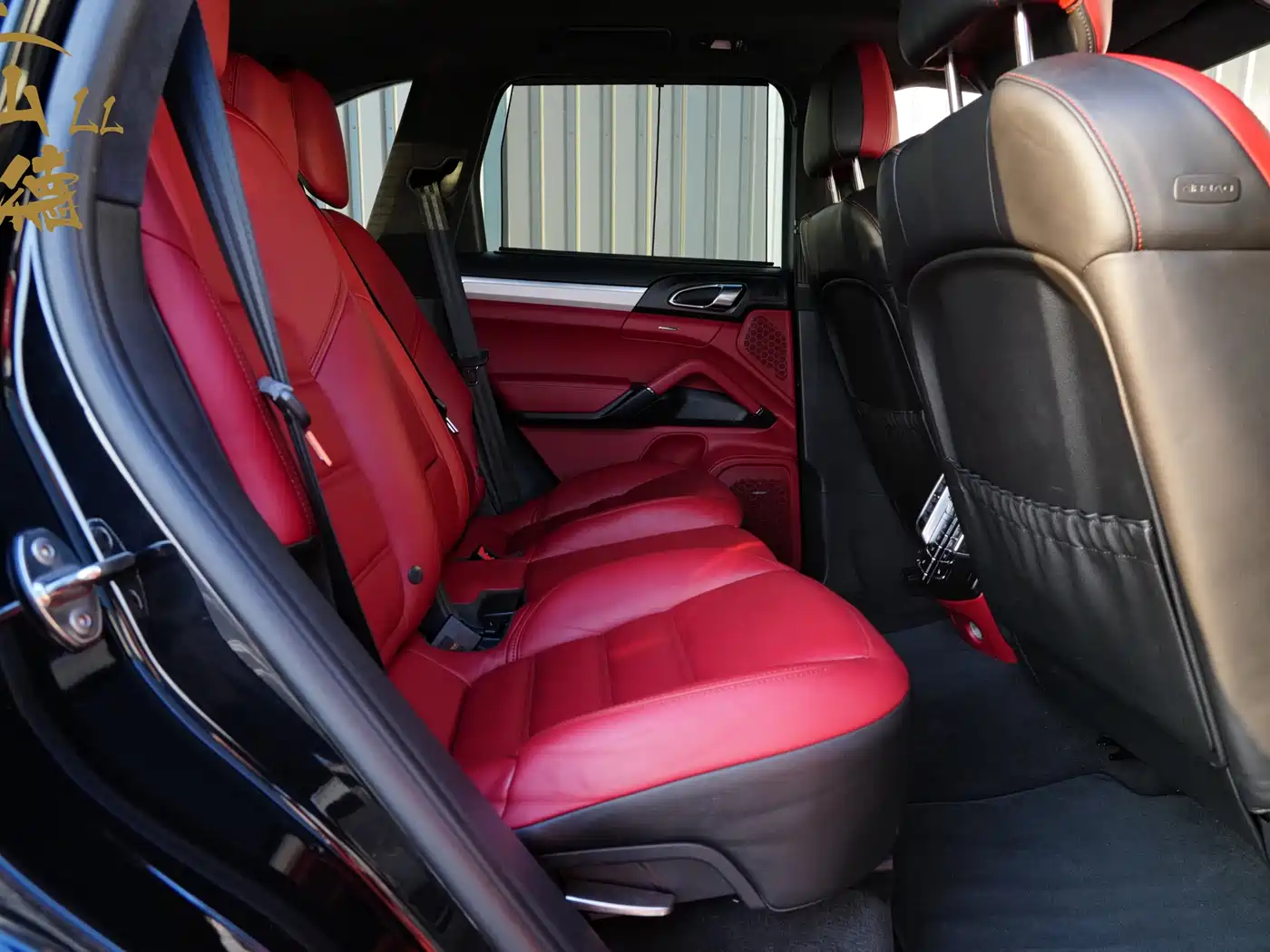 Porsche Cayenne 2015 Cayenne Turbo 4.8T фото 12