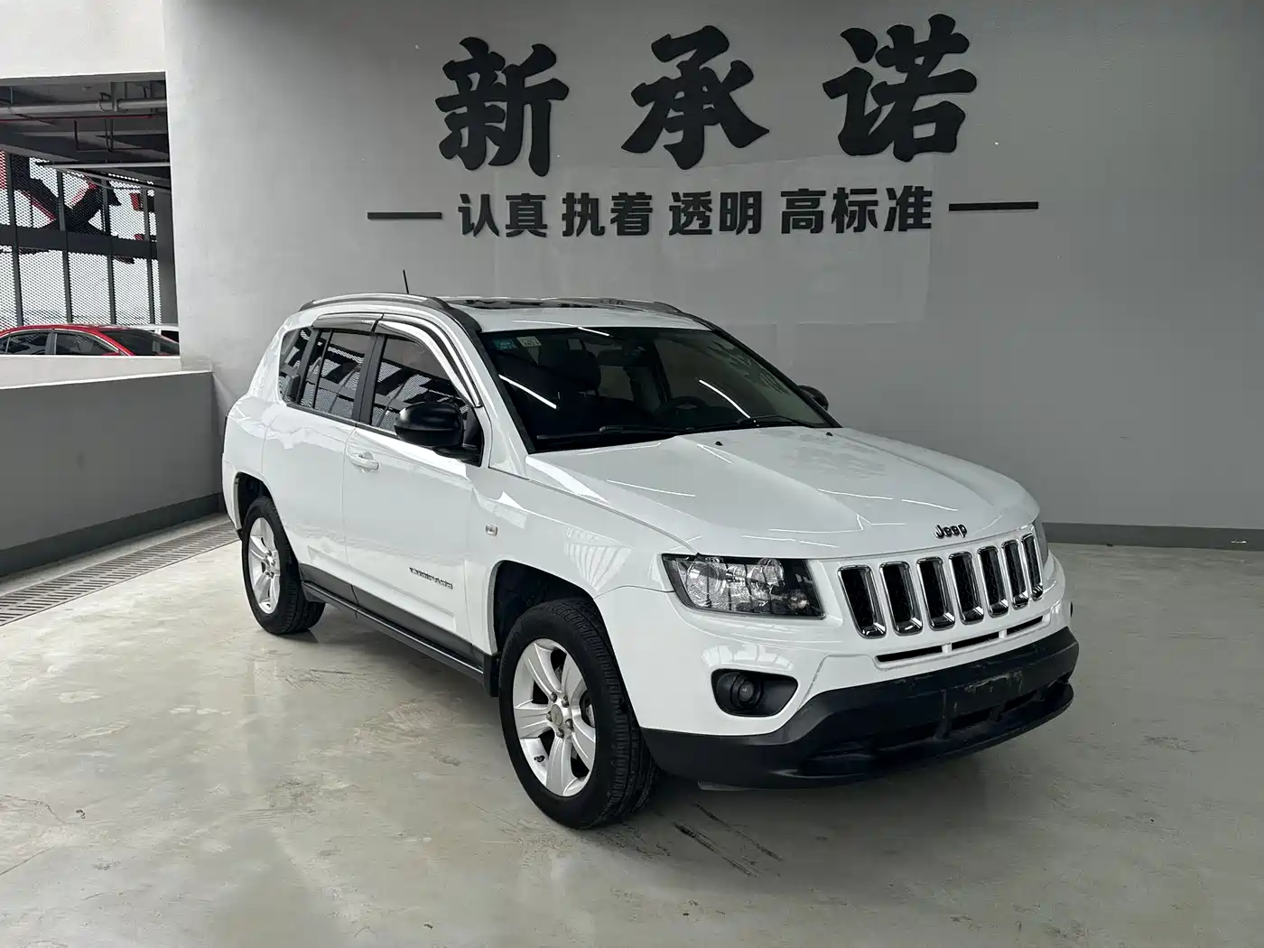 Jeep Compass (Import) 2015 2014 Facelift 2.0L 2WD Progressive Edition