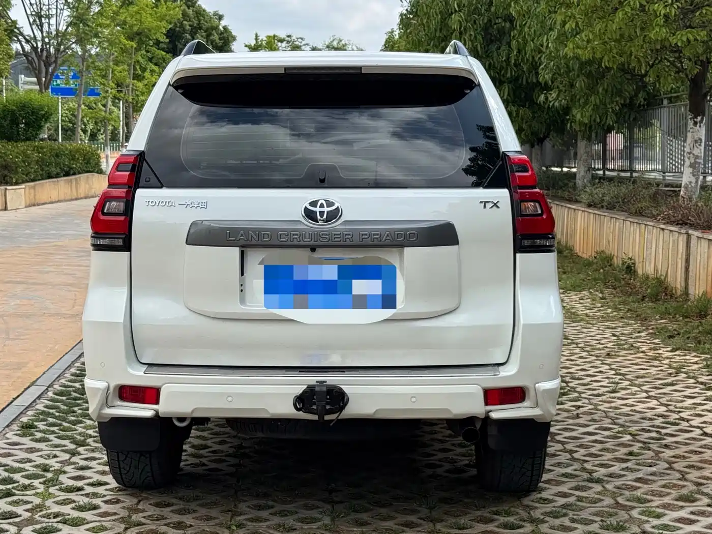 Toyota Prado 2019 3.5L Automatic TX-L Zunxiang Edition фото 4