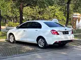صورة 8 - Geely Emgrand