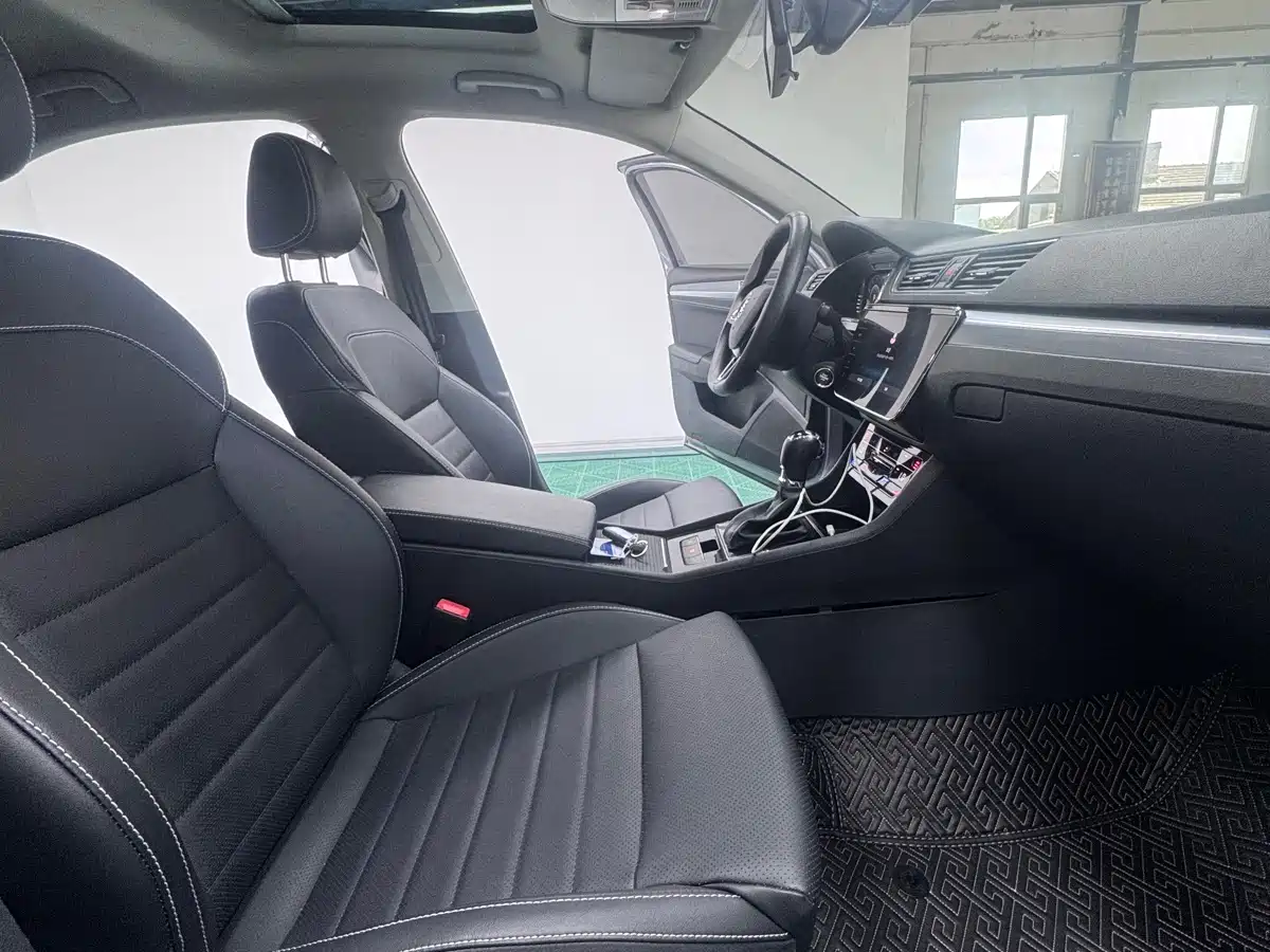 Škoda Superb 2023 Facelift TSI280 DSG Premium Edition фото 16