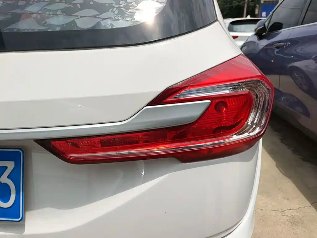 Baojun 310W 2021 2017 1.5L Manual Comfort China VI