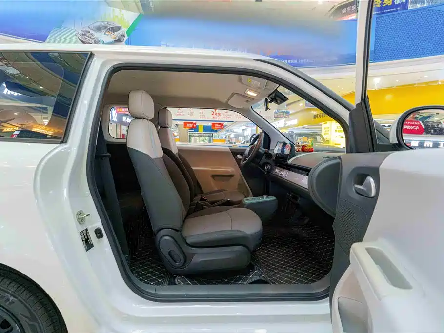 Фото 7 - Changan Lumin