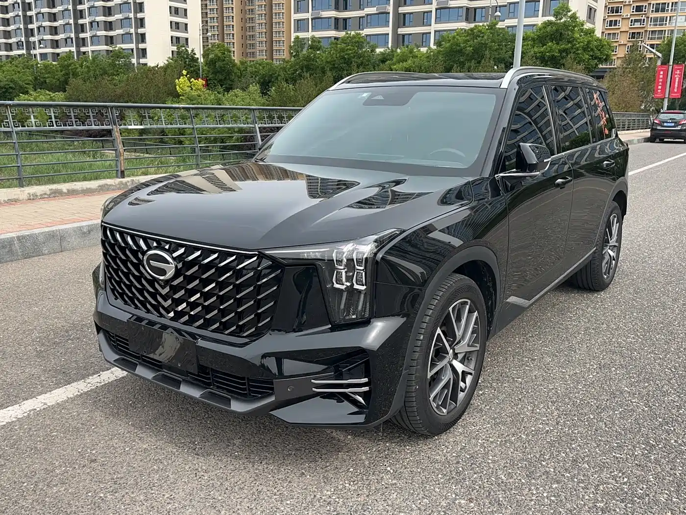 GAC Trumpchi Trumpchi GS8 2022 Pilot Series 2.0TGDI 2WD Luxury Smart Connect Edition (7-Seater)