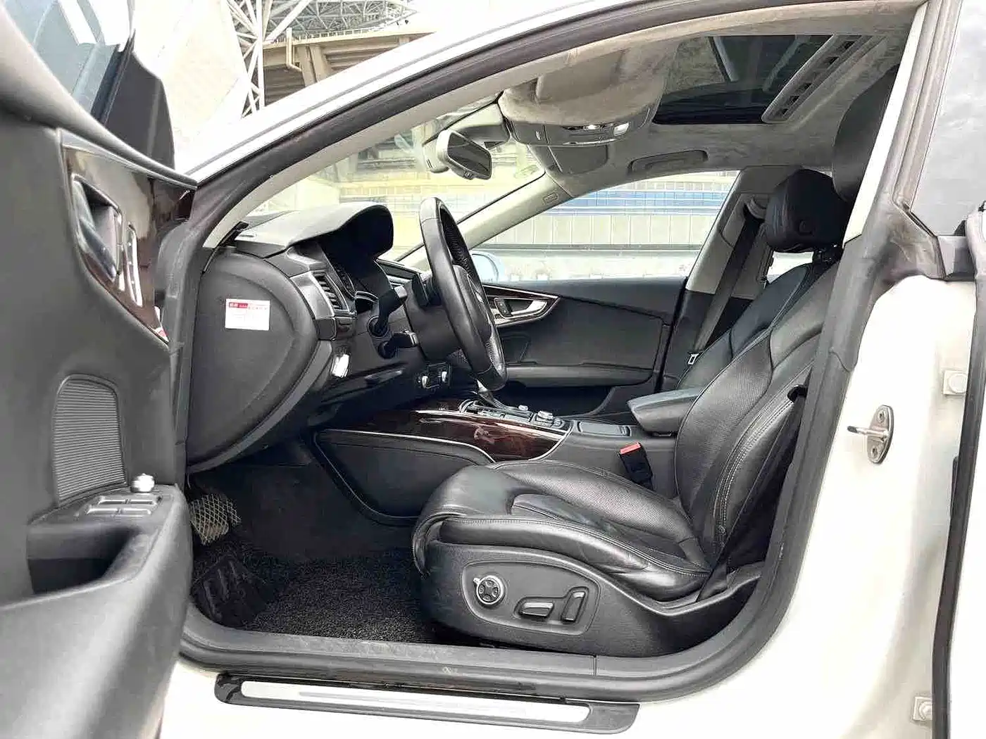 Audi A7 2012 2012 3.0TFSI quattro Luxury Model