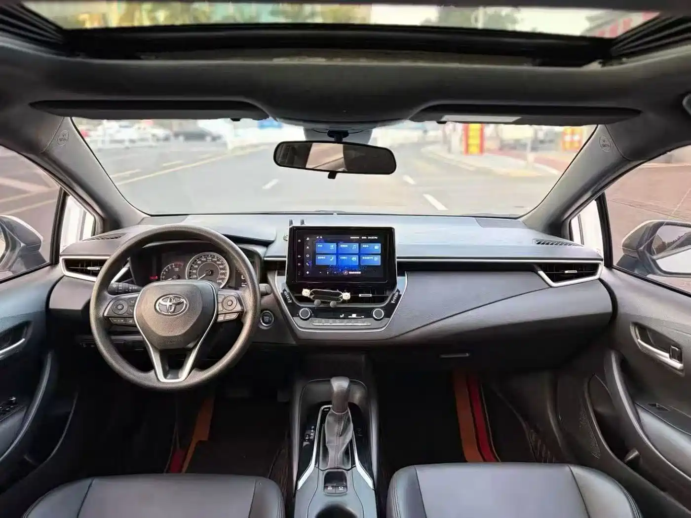 Toyota Levin 2024 185T CVT Luxury Edition фото 9