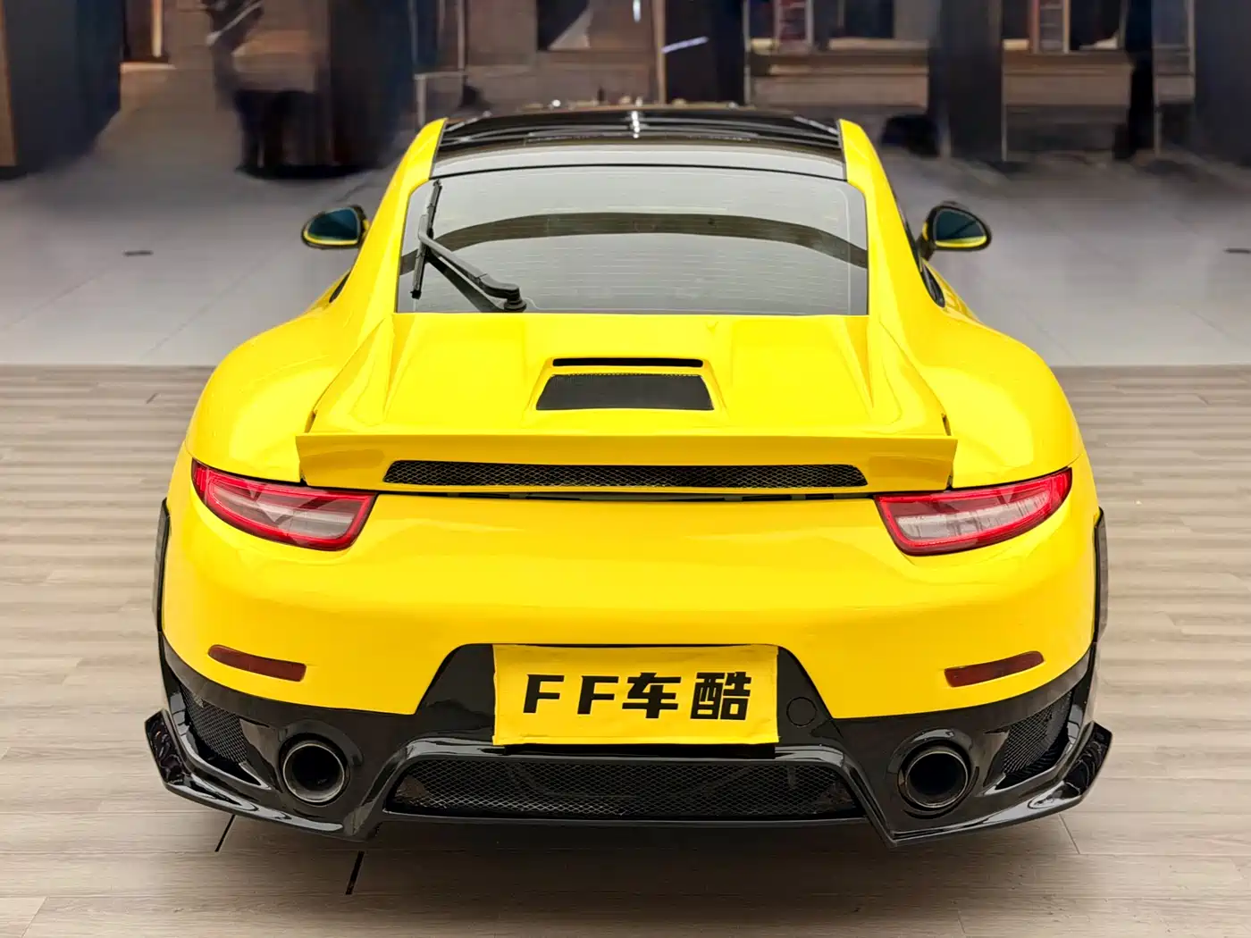 Porsche 911 2015 Carrera 3.4L Style Edition фото 10