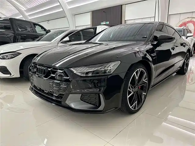 Audi A7L 2025