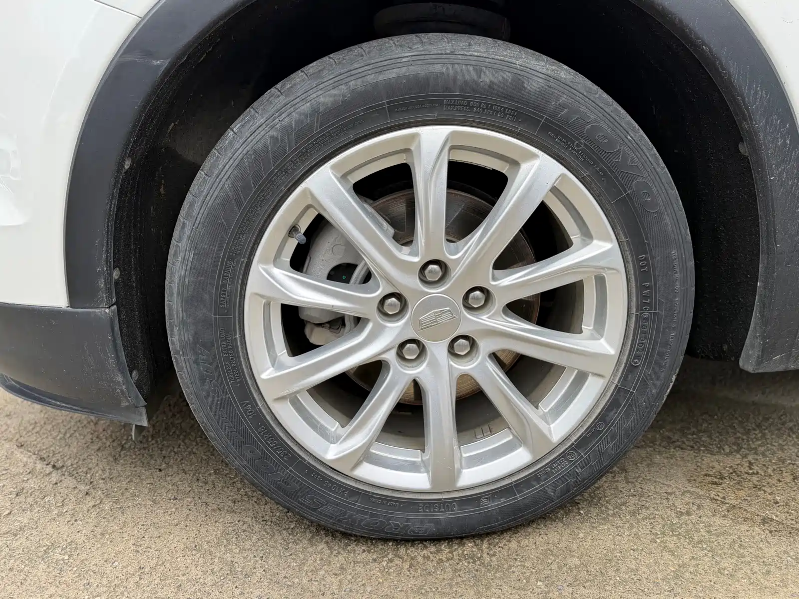 Photo 17 - Cadillac XT4
