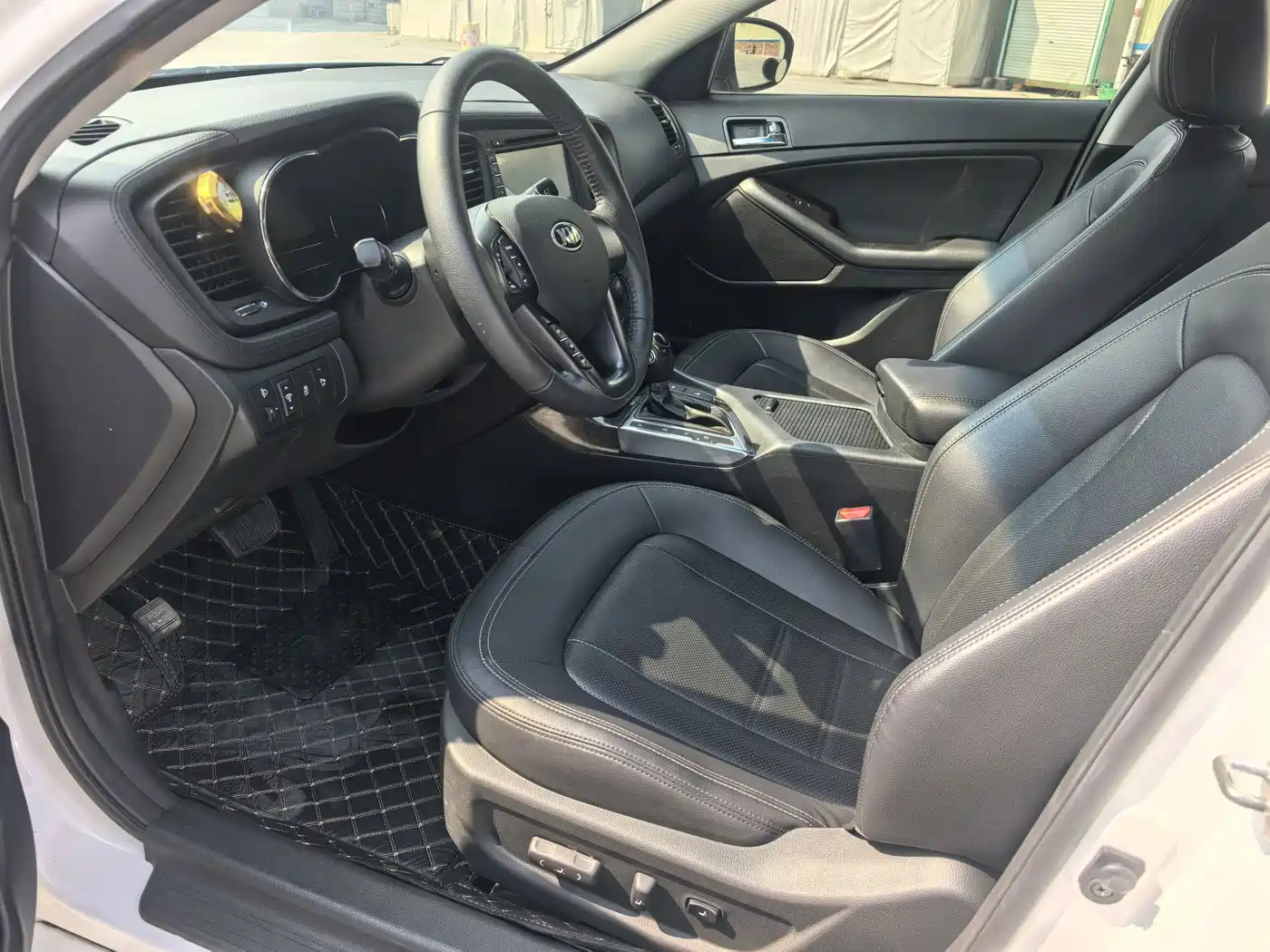 Kia K5 2013 2012 2.0L Automatic DLX
