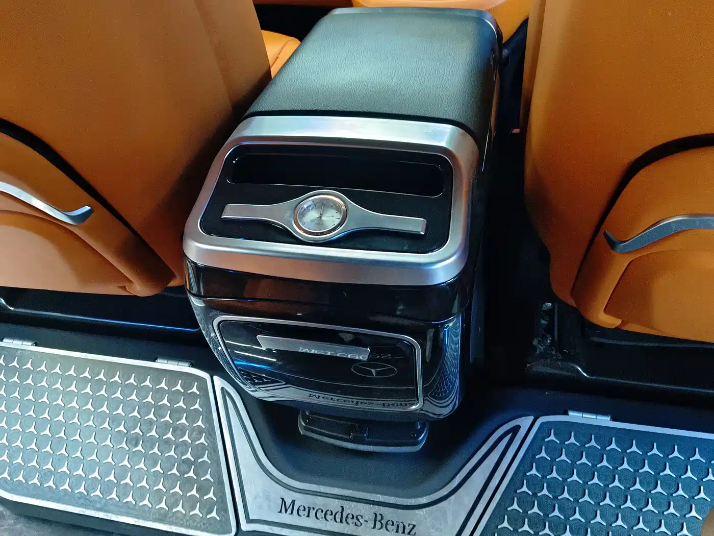 Mercedes-Benz Vito 2021 2.0T Business Edition 7-seater фото 9