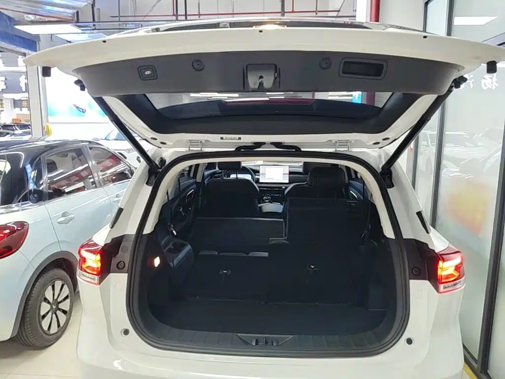Changan CS75 2025 2025 PRO 1.5T Premium 7-Seater